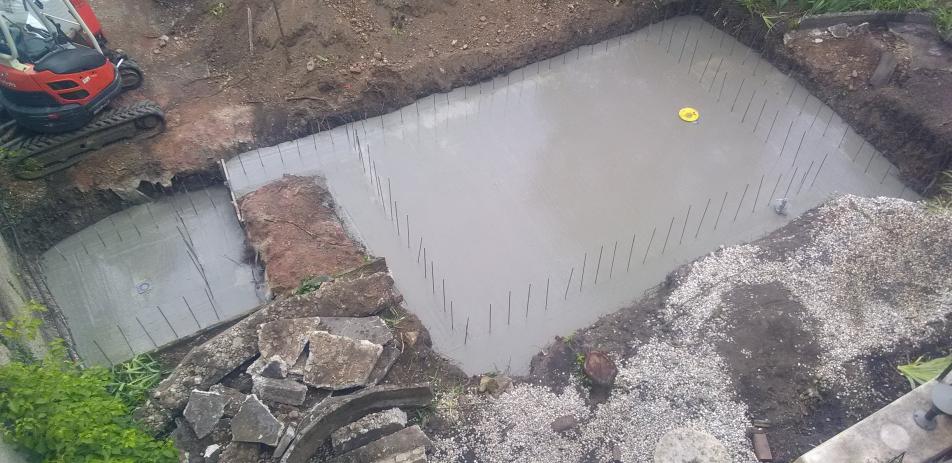 Construction d'une piscine traditionnelle à Lyon