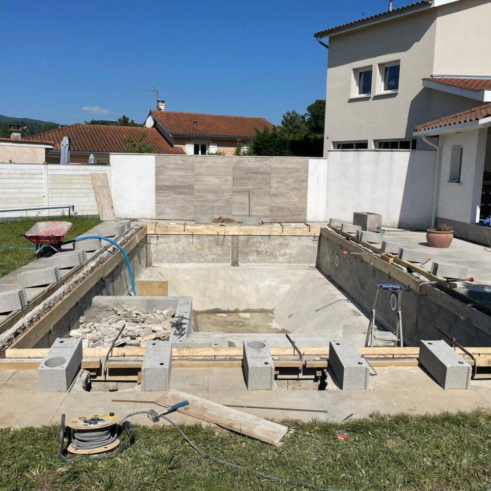 renovation_piscine_a_grezieu-la_varenne