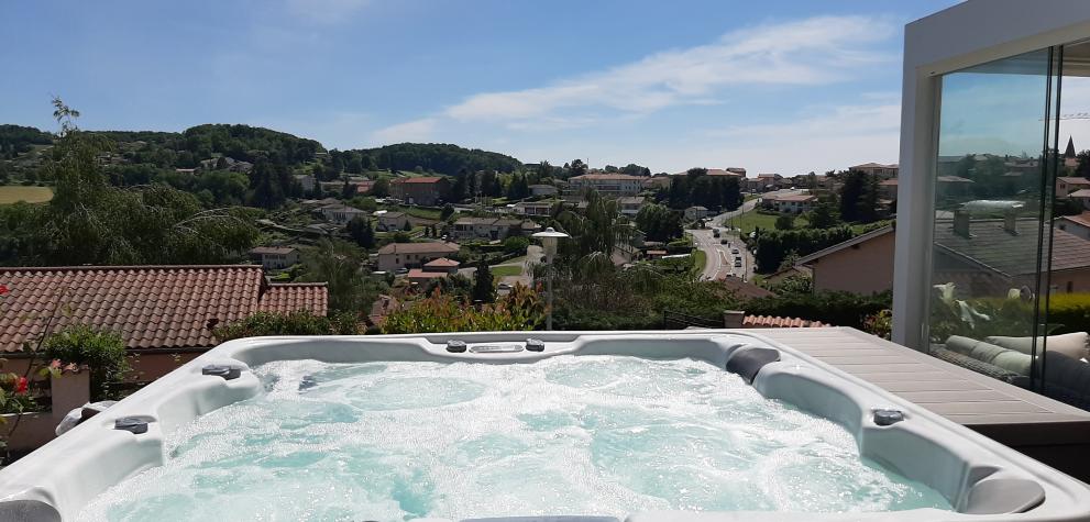 Création d'un espace piscine et spa proche de Lyon