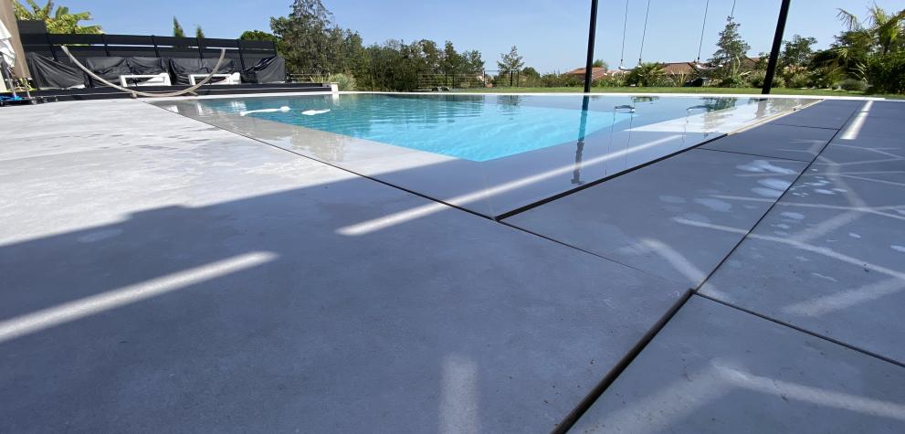 Piscine miroir à Riom (Auvergne)