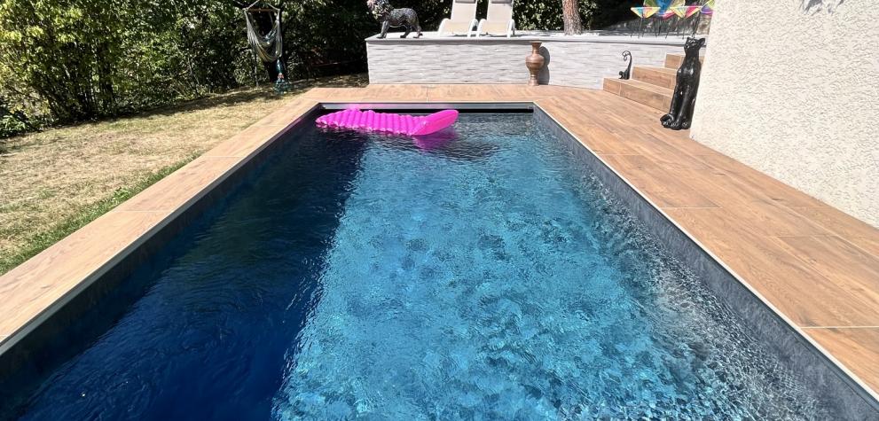 Piscine et Aménagement du jardin dans les Monts du Lyonnais