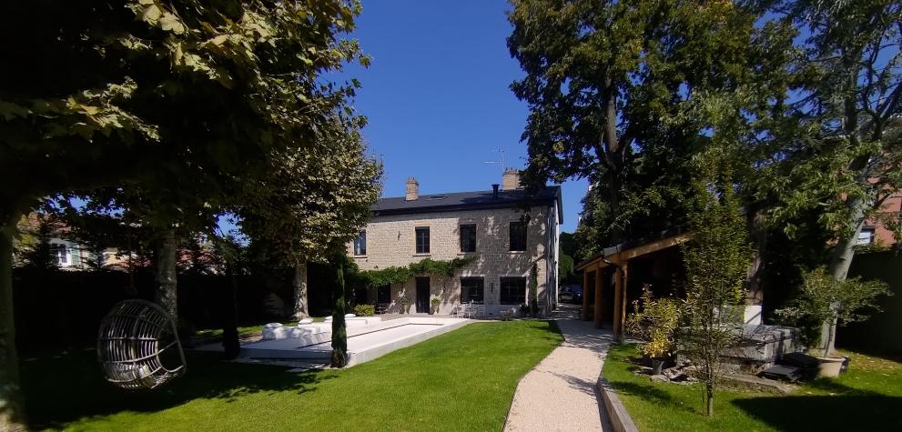 Création d'un couloir de nage à Saint Genis Laval